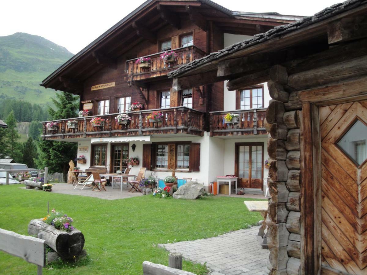 B&B Stiffler-Huus Davos Bagian luar foto